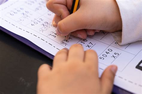 Multiplication of Even Numbers by 5 - RobinAge