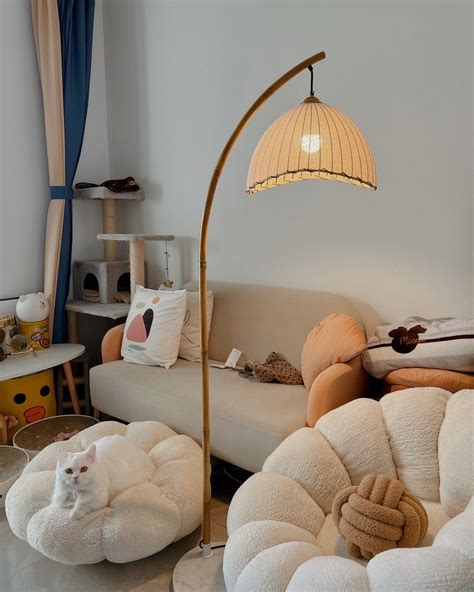 Sanna Floor Lamp – Vakkerlight