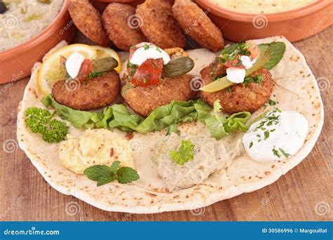 Hummus Falafel Pita Bread at Maurice Delgado blog