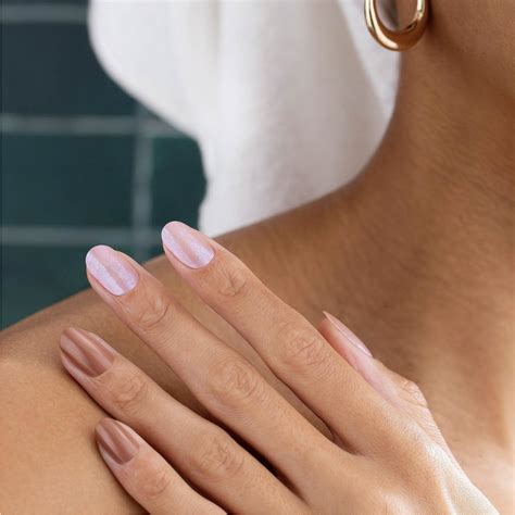 How to push back your cuticles - Nail Polish Direct