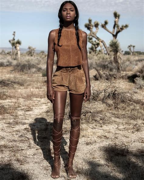 🍫🍫 on Instagram: “#blackgirls #darkskingirls #fineassgirls #flawless #fleek #darkskin # ...