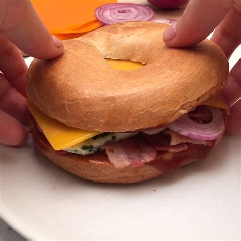 "no-hole-bagel" | "no-hole-bagel"! ...for those who wondered whether ...