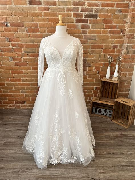Size 22 Bridal Gowns