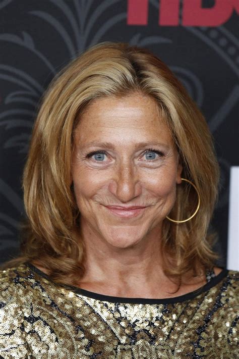 Edie Falco's Instagram, Twitter & Facebook on IDCrawl