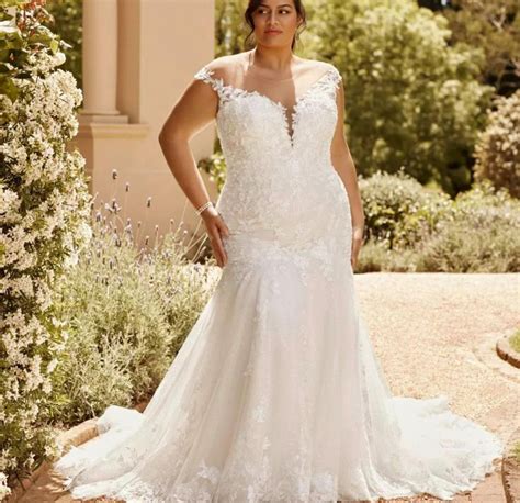 Plus Size Mermaid Wedding Dress