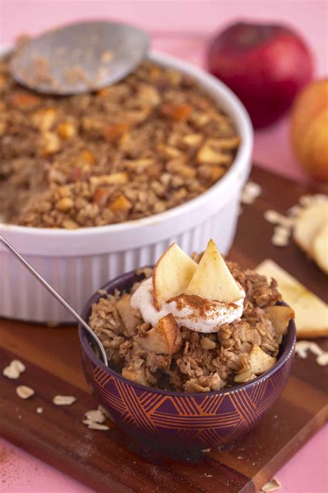 Baked Apple Oatmeal - Mind Over Munch