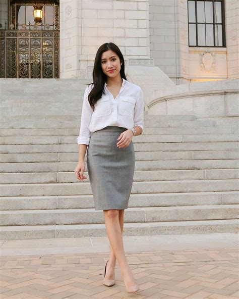 Gray pencil skirt, white pocket blouse, nude heels Fall Outfits For ...
