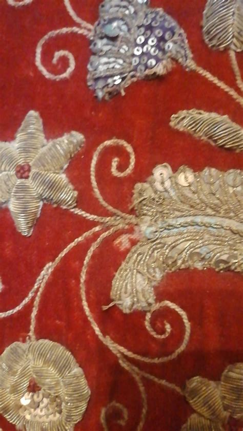 Spanish Embroidered Gold Silver Armorial Hanging Amphora Count 70'high ...