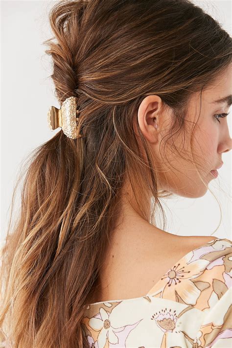 Hair Clip Hairstyles