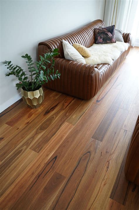 SELECT AUSTRALIAN TIMBER – Dluxhom Flooring