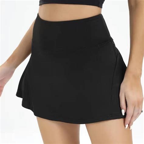 black athletic skirt with built in pockets brand new - Depop