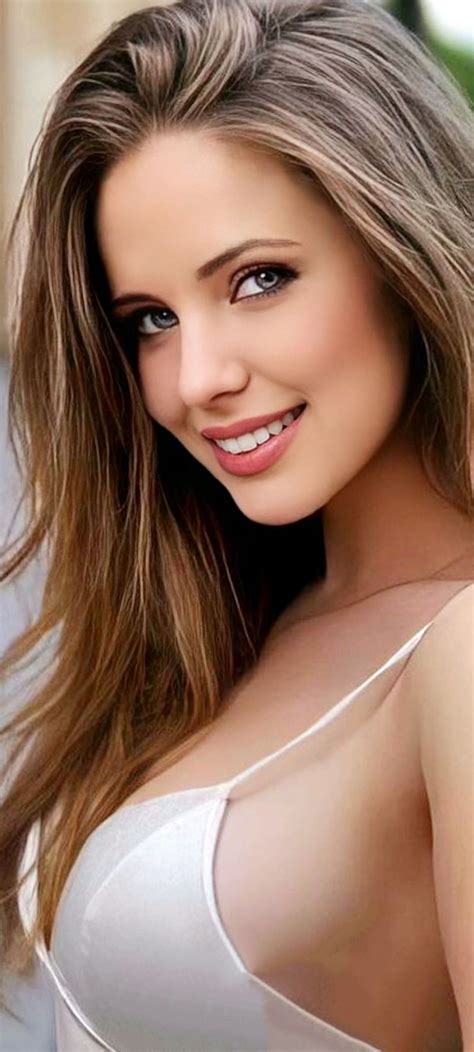 Danielle @dani_thegirl_1 | Blonde beauty, Beautiful blonde, Beautiful women naturally