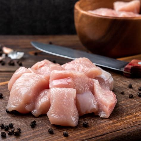 Diced Chicken Breast (cubes) - leavalleymeat.com