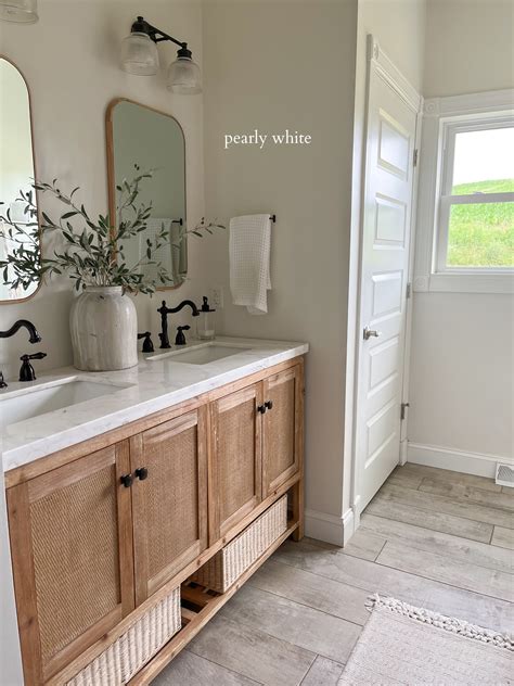 Ivory Lace Sherwin Williams