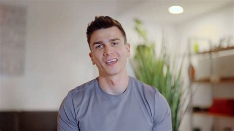 Queer Me Now on Twitter: "Thomas Johnson (@DeepVoiceX) Joins Sean Cody ...