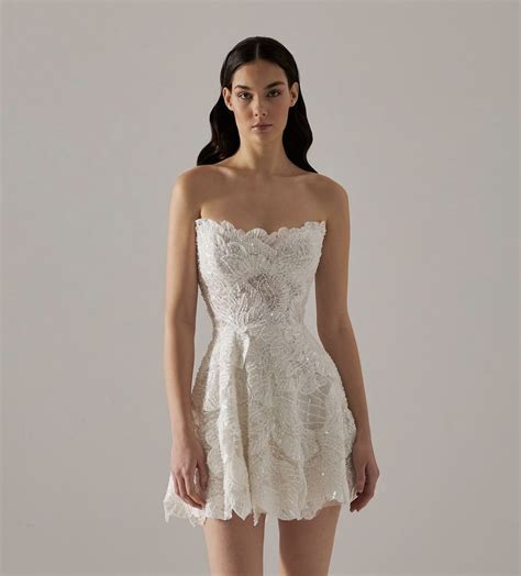 Pin by Anna Elise ♥︎ on mr. & mrs. | Mini wedding dresses, Dream wedding ideas dresses, Wedding ...