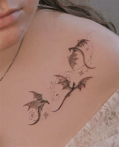 Three little dragons tattoo by @cathy.artwork in 2025 | Collar bone tattoo, Dragon tattoo ...
