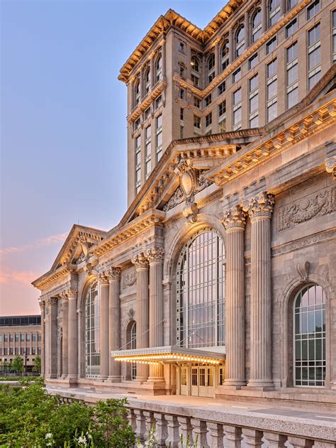 Detroit Train Station Tours