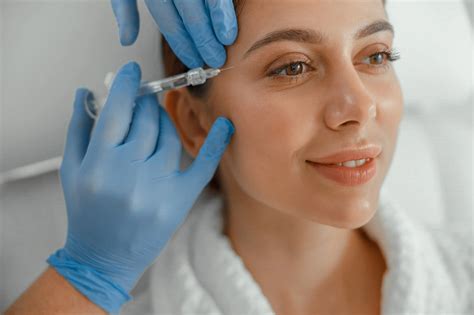 Botox Injection, Duration of Effect and Side Effects - پیکاپ سرمایه