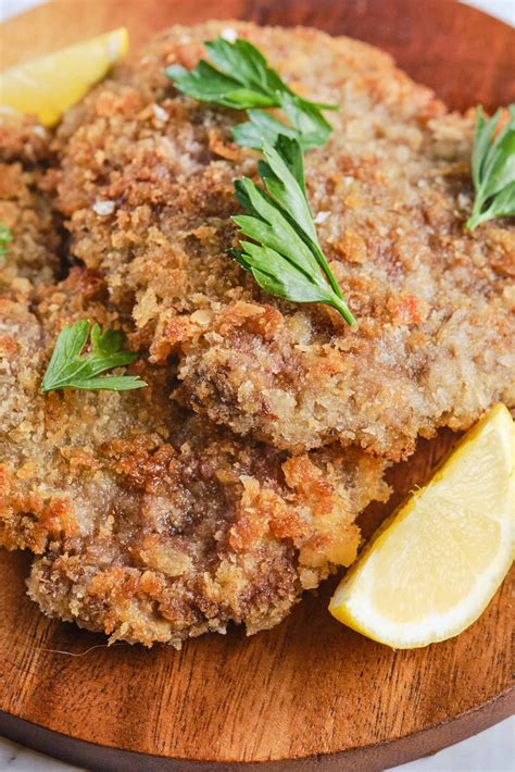 Fried Cube Steak Recipe | Baked Bree