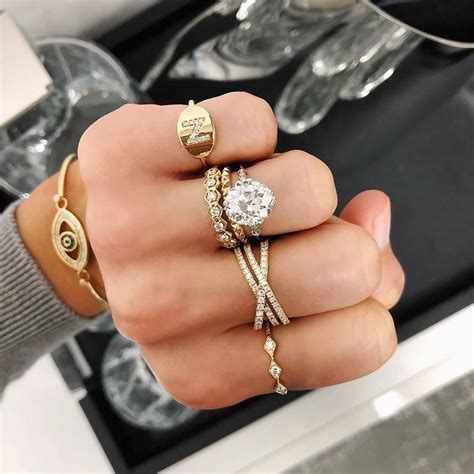 Mixing Metals in Your Bridal Stack: Rules for the Modern Woman | Mixed ...