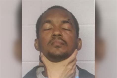 NJ jail guard demoted for reporting inmate choked in mugshot