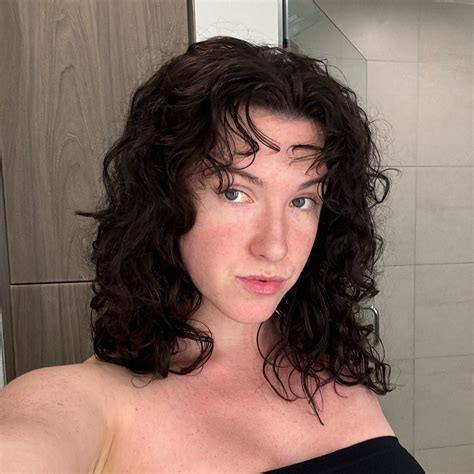 I just filmed a series of 15 minute flows to get you stretching every ...