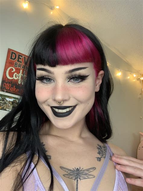 10000 best Alt Girl images on Pholder | Prettyaltgirls, Mtfashion and Alt Fashion