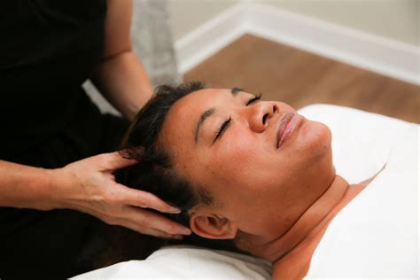 Mooncloud Massage | Restore Balance & Feel Your Best with a Massage