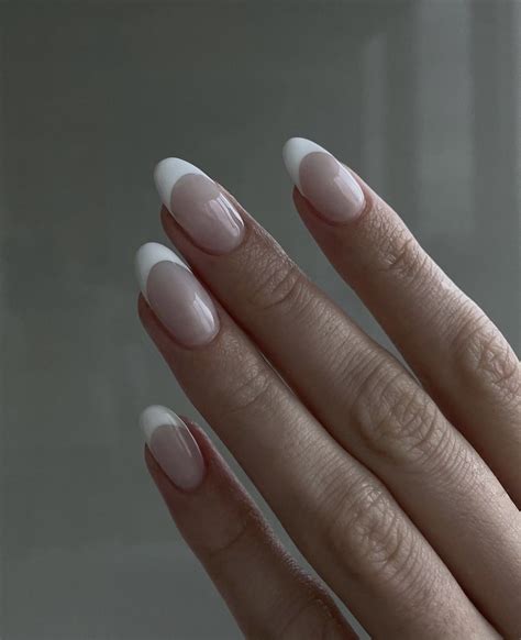 Pin by Jose Fernandez on nails | French manicure nails, Oval nails ...
