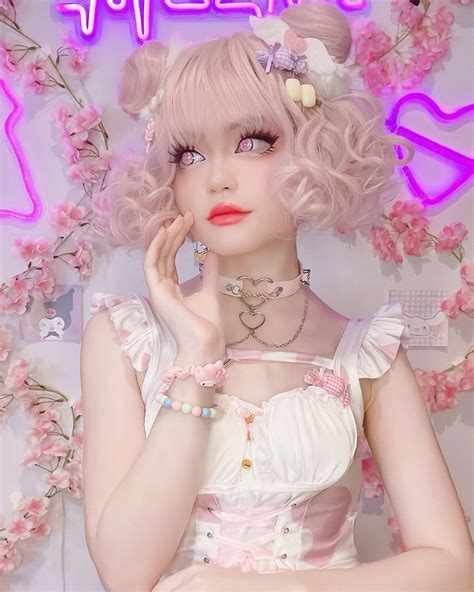 Misty Raines | sea siren 🐚 #kawaii #kawaiiaesthetic #kawaiifashion #kawaiii #kawaiigirl # ...