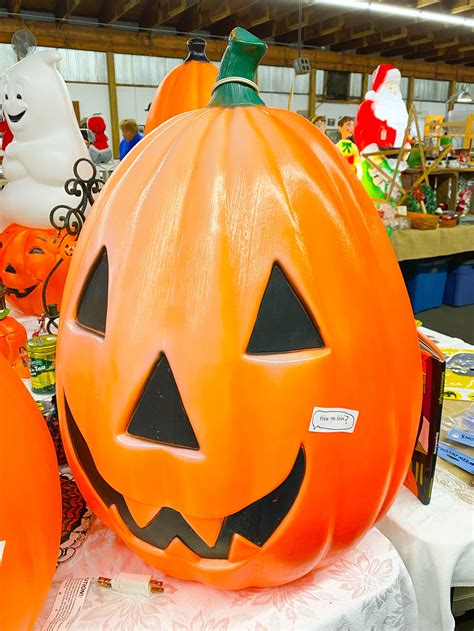 The Comeback of Vintage Blow Mold Halloween & Christmas Decorations ...
