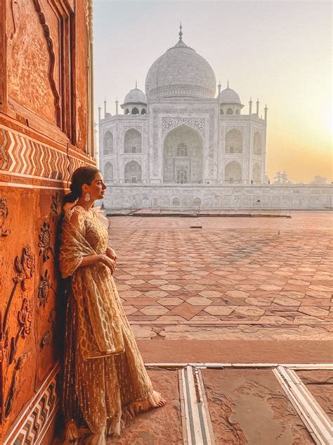 Taj Mahal Travel Tips: What you need to know before visiting - camouflage of taj mahal