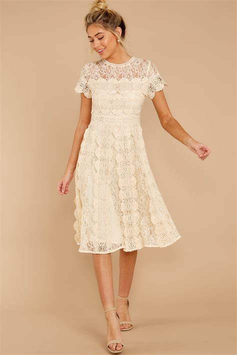 Ivory Lace Cocktail Dresses
