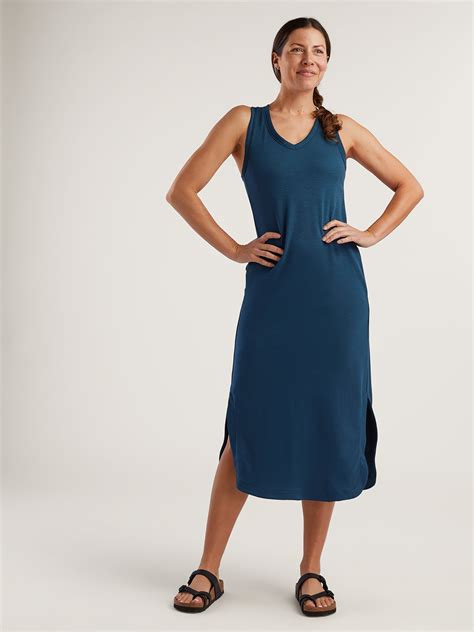 Ditch the bra: Built-In Bra Dress | Title Nine
