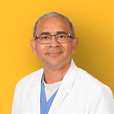 Dr. Mario Salazar | Vein Doctor in Houston, TX