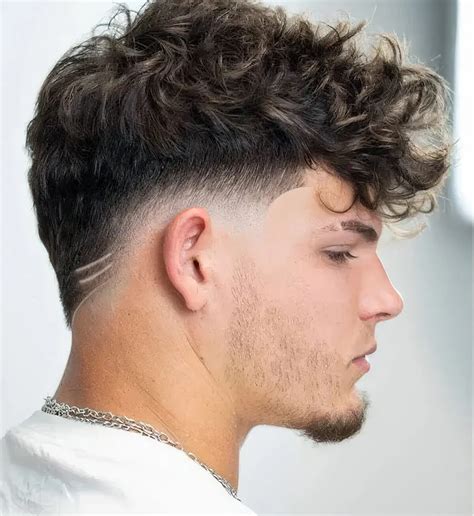 Low Fade Mens Haircut Curly Hair - POPULAR MEN'S HAIRCUTS