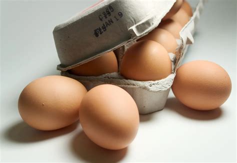 Can You Put Raw Eggs Down the Garbage Disposal? Risks and Consequences Explained
