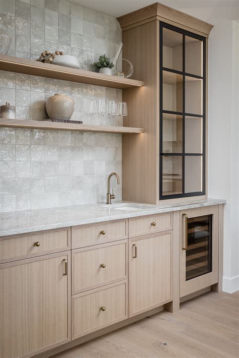 20 dreamy white kitchens with white oak cabinets that will make you ...