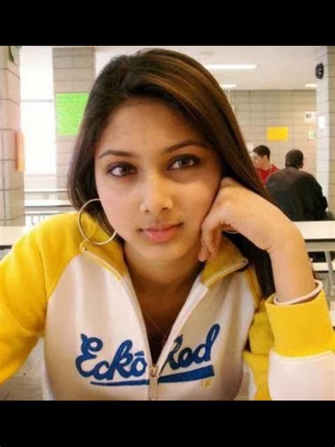 Cute desi girls big boobs and sexy legs | free masterbating videos