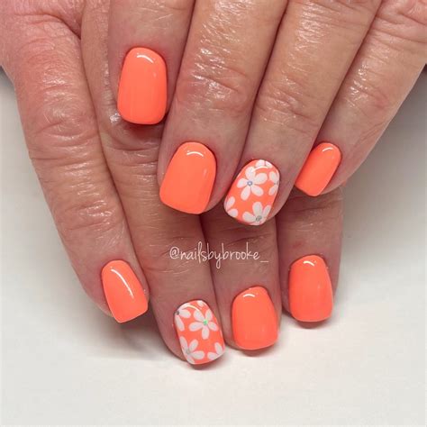 43+ Must-Try Simple Summer Nail Ideas (2024) - DrExplains