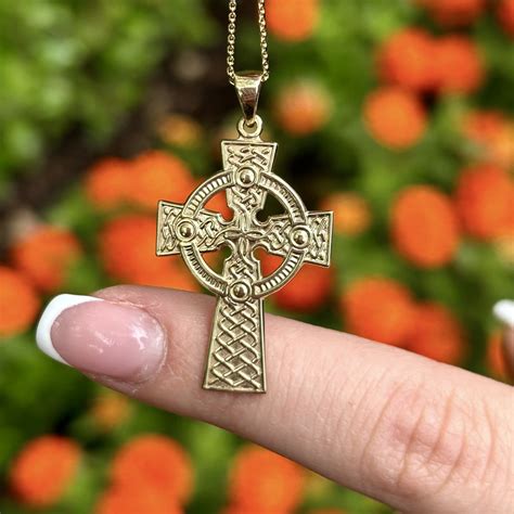Gold Celtic Cross Necklaces | Celtic Jewelry