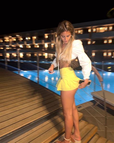 Milica Tasic fa impazzire Luca Vildoza e tutta Atene