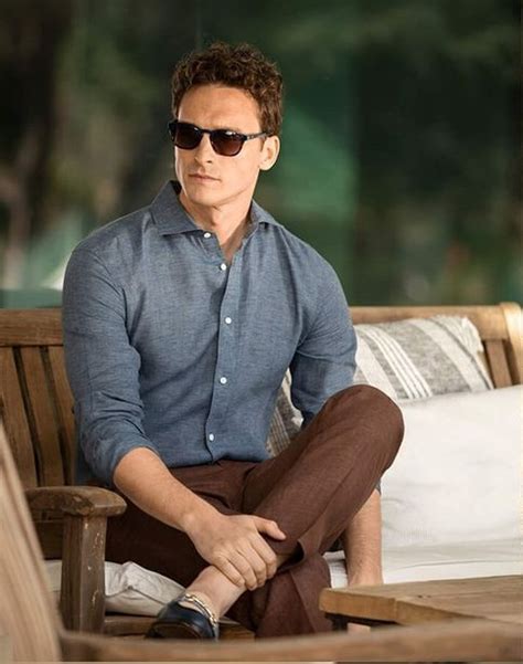 Mastering the Art of Dress Shirt Colors: A Guide for Men