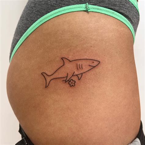 Small Shark Tattoo Ideas - Infoupdate.org