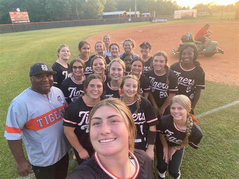 Orange Beach, Gulf Shores, Spanish Fort, Daphne hosting softball area ...