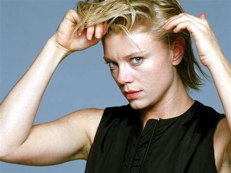 Poze Peta Wilson - Actor - Poza 28 din 67 - CineMagia.ro