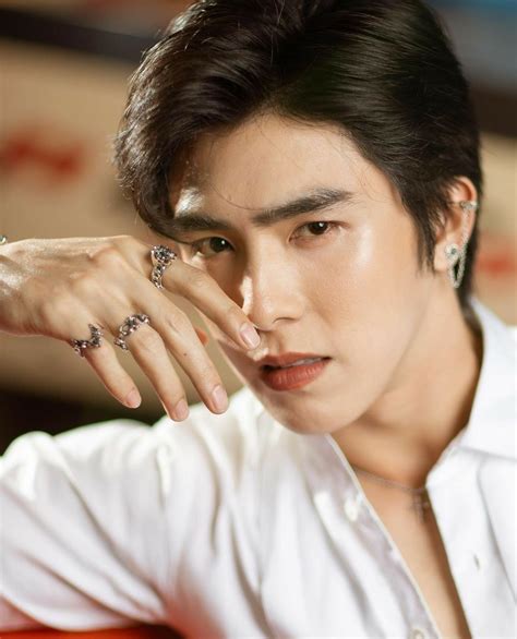 Boom Raweewit Jiraphongkanon, bl boys love Thailand artist di 2025