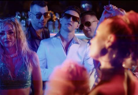 Grupa Playboys zaatakowała rynek premierą „Ciao Ciao!„ To największe zaskoczenie w branży disco ...