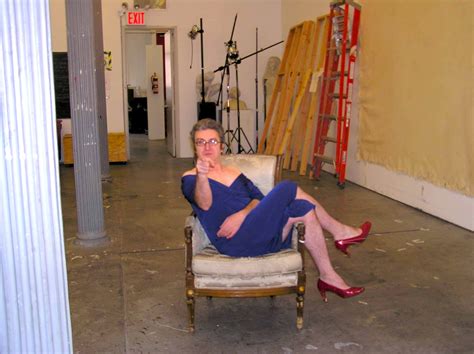 The Artist Who Painted Jeffrey Epstein's Portrait of Bill Clinton in a ...